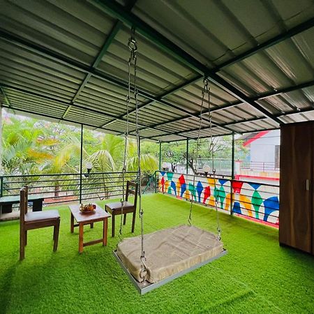 Celebration Villa Lonavala Esterno foto